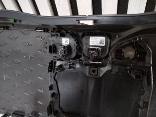 bontott BMW X2 Hűtőrács