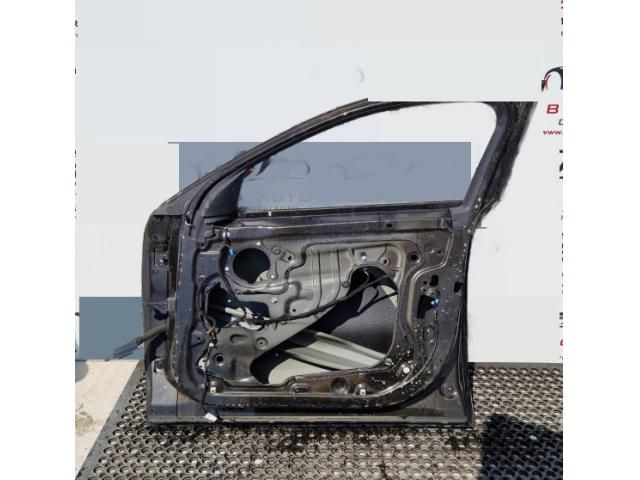 bontott BMW X2 Jobb első Ajtó (Üres lemez)