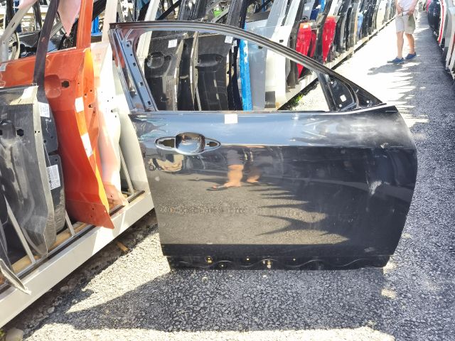 bontott BMW X2 Jobb első Ajtó (Üres lemez)