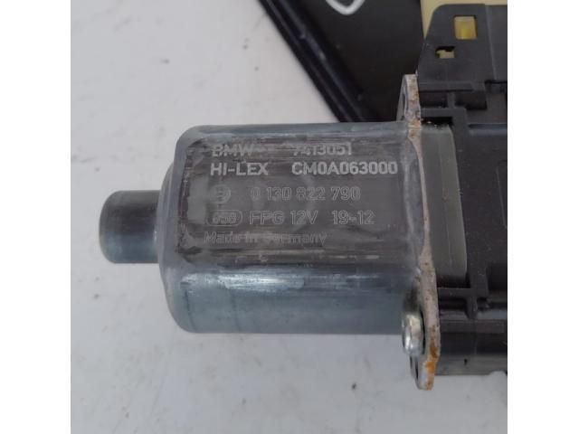 bontott BMW X2 Jobb hátsó Ablakemelő Szerkezet (Elektromos)