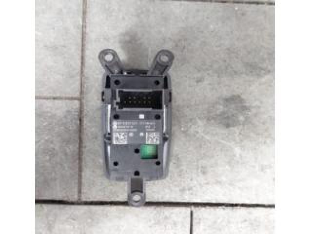 bontott BMW X2 Kézifék Kapcsoló