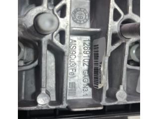 bontott BMW X2 Könyöklő