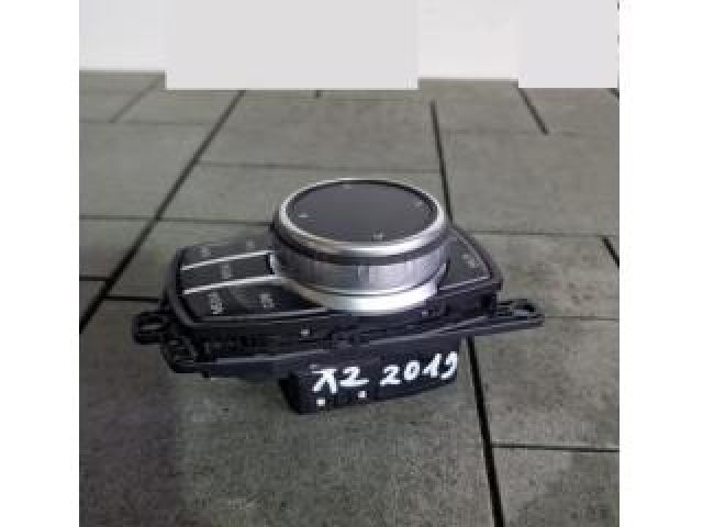 bontott BMW X2 Multimédia Vezérlő