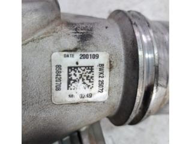 bontott BMW X2 Szívó Cső