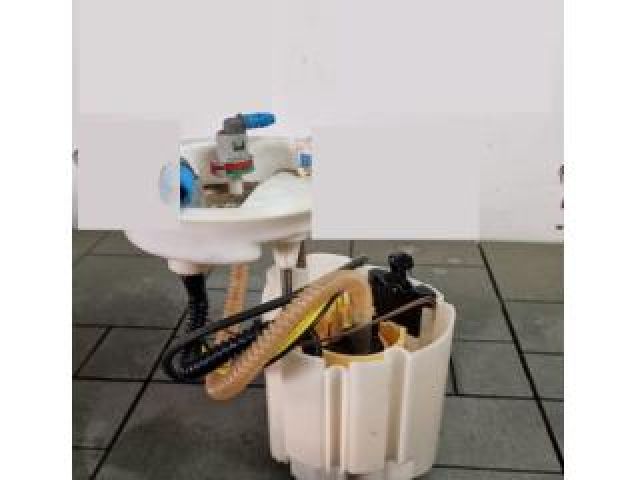 bontott BMW X2 Üzemanyag Szivattyú