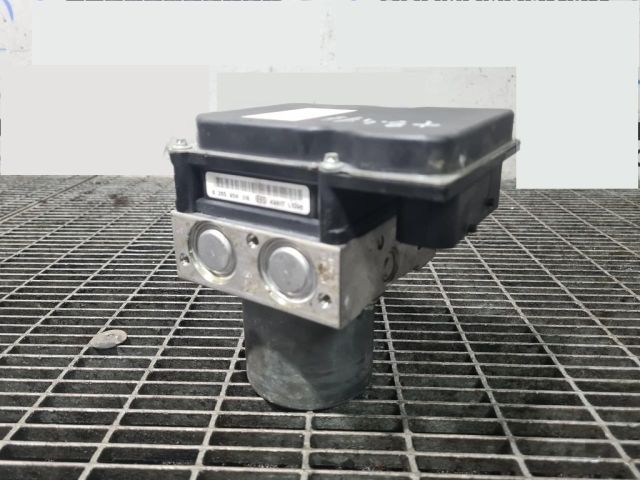 bontott BMW X3 ABS Kocka