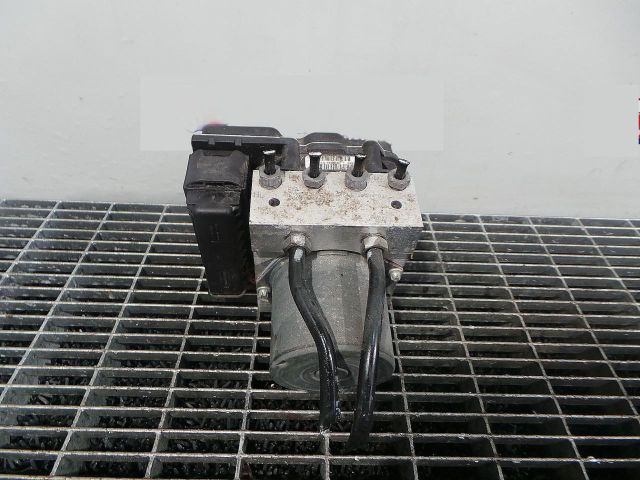 bontott BMW X3 ABS Kocka