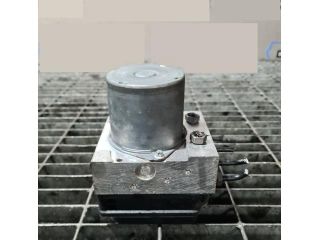 bontott BMW X3 ABS Kocka