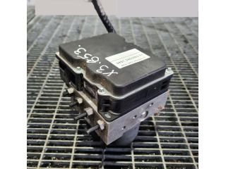 bontott BMW X3 ABS Kocka