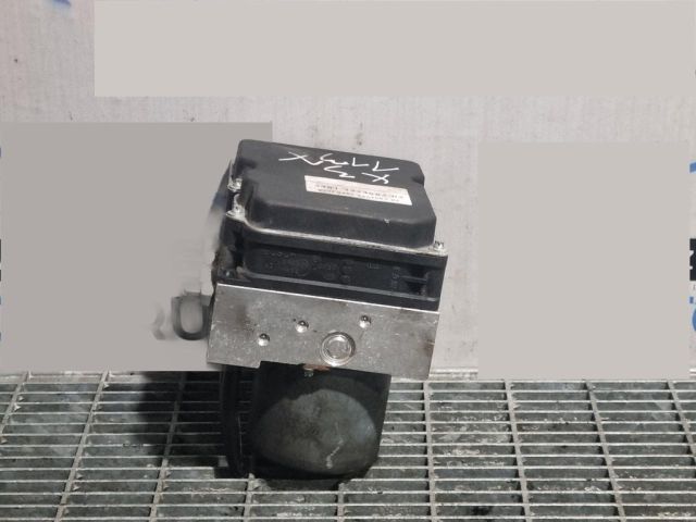 bontott BMW X3 ABS Kocka