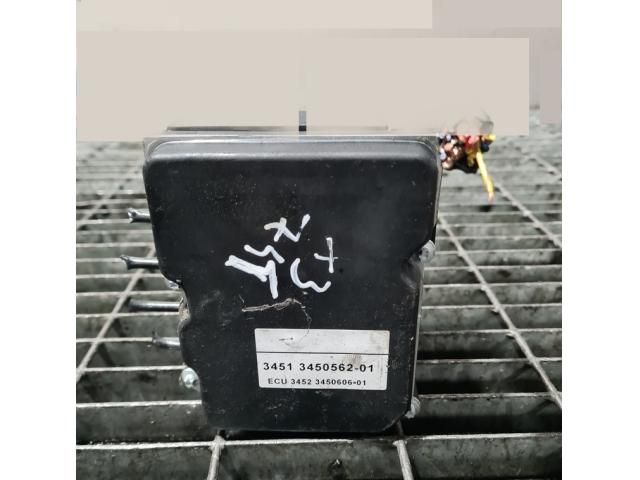 bontott BMW X3 ABS Kocka