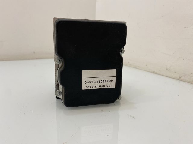 bontott BMW X3 ABS Kocka