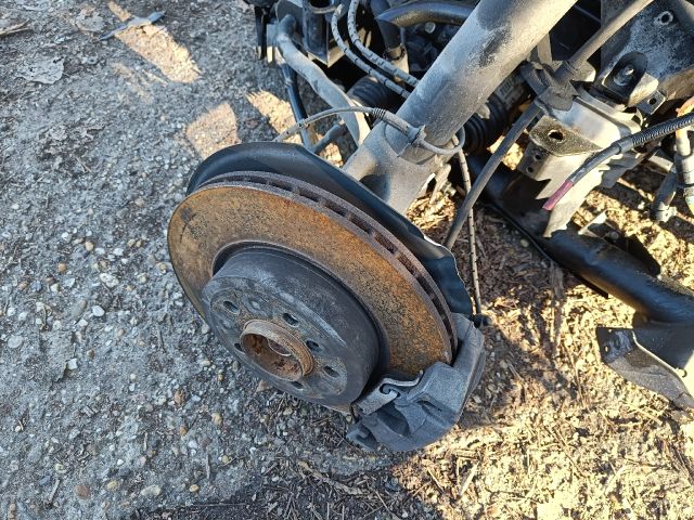 bontott BMW X3 Bal első Csonkállvány Kerékaggyal