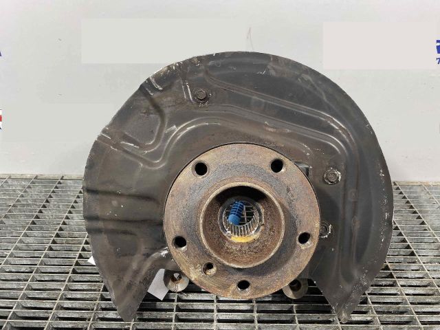 bontott BMW X3 Bal első Csonkállvány