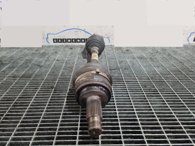 bontott BMW X3 Bal Féltengely