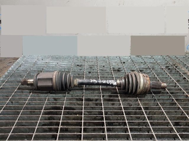 bontott BMW X3 Bal Féltengely