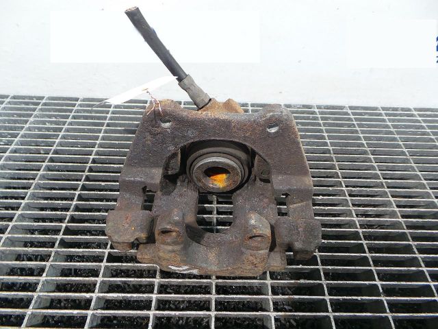 bontott BMW X3 Bal hátsó Féknyereg Munkahengerrel