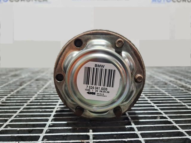 bontott BMW X3 Bal hátsó Féltengely