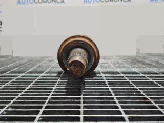 bontott BMW X3 Bal hátsó Féltengely