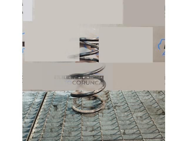 bontott BMW X3 Első Rugó