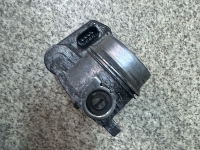 bontott BMW X3 Fojtószelep (Elektromos)