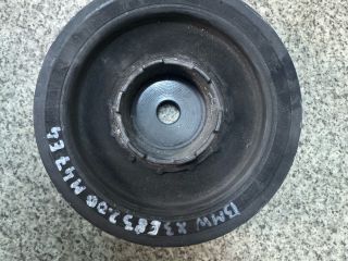 bontott BMW X3 Főtengely Szíjtárcsa