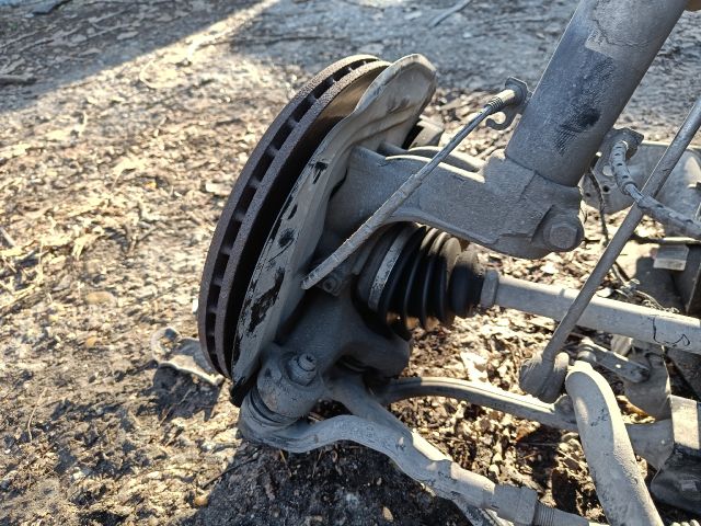 bontott BMW X3 Jobb első Csonkállvány Kerékaggyal