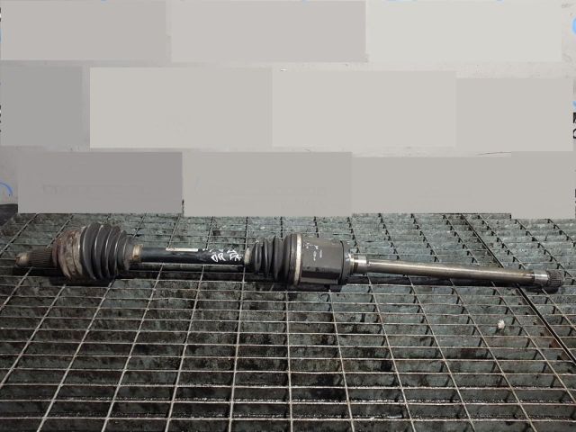 bontott BMW X3 Jobb Féltengely