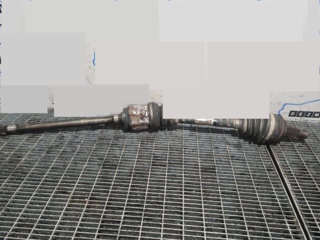 bontott BMW X3 Jobb Féltengely