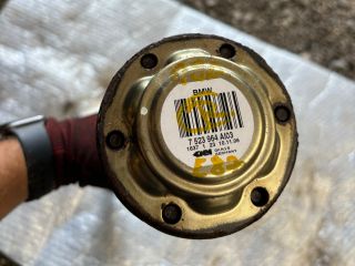 bontott BMW X3 Jobb hátsó Féltengely