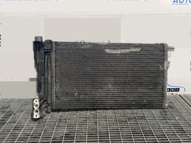 bontott BMW X3 Klímahűtő Radiátor