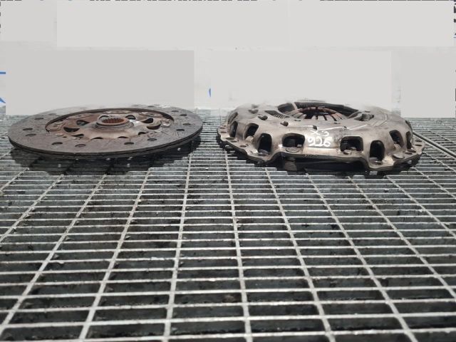 bontott BMW X3 Kuplung Szett (Szerkezet, Tárcsa)