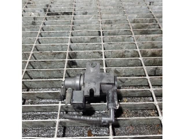 bontott BMW X3 Lefújószelep