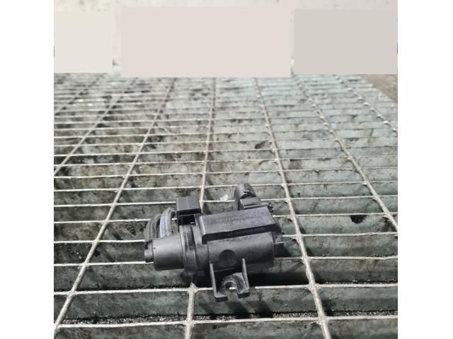 bontott BMW X3 Lefújószelep