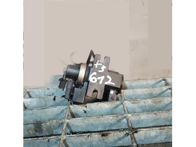 bontott BMW X3 Lefújószelep