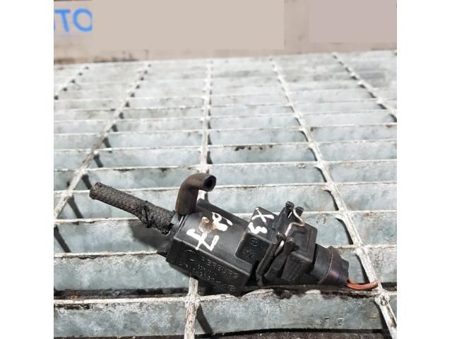 bontott BMW X3 Lefújószelep