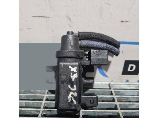 bontott BMW X3 Lefújószelep