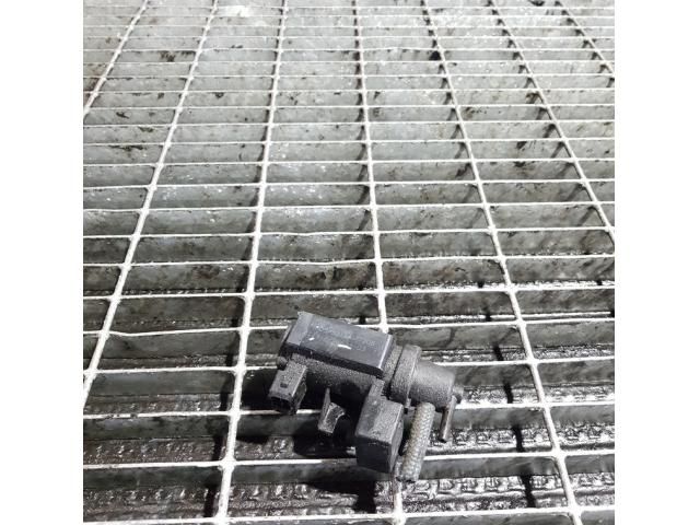 bontott BMW X3 Lefújószelep