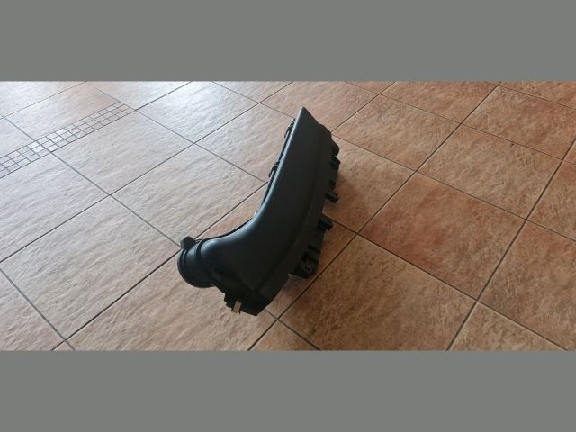 bontott BMW X3 Légszűrő Ház