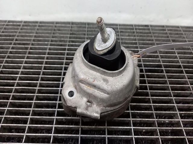 bontott BMW X3 Motor Tartó Bak (Pozíciófüggetlen)