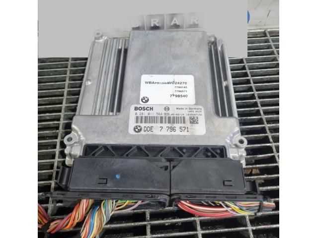 bontott BMW X3 Motorvezérlő