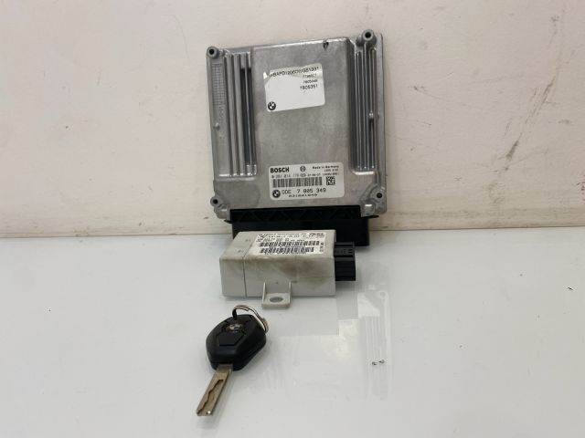 bontott BMW X3 Motorvezérlő