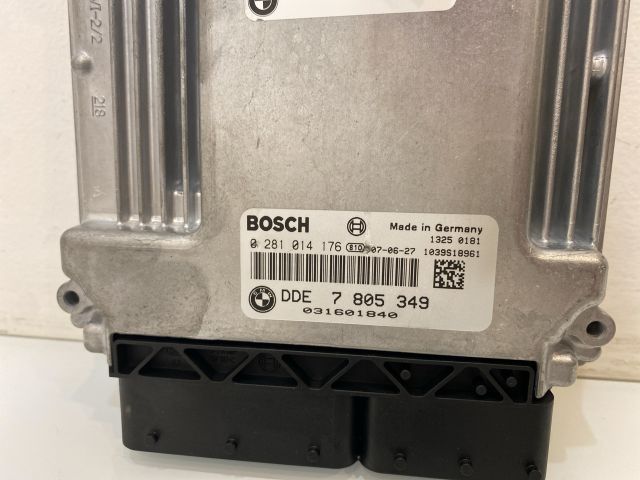 bontott BMW X3 Motorvezérlő