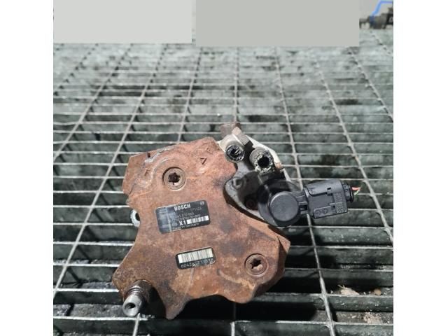 bontott BMW X3 Nagynyomású Szivattyú