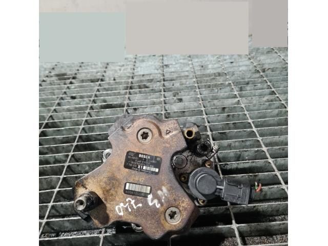 bontott BMW X3 Nagynyomású Szivattyú