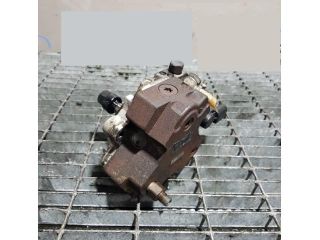 bontott BMW X3 Nagynyomású Szivattyú