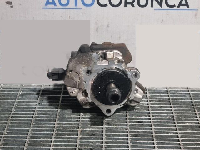 bontott BMW X3 Nagynyomású Szivattyú