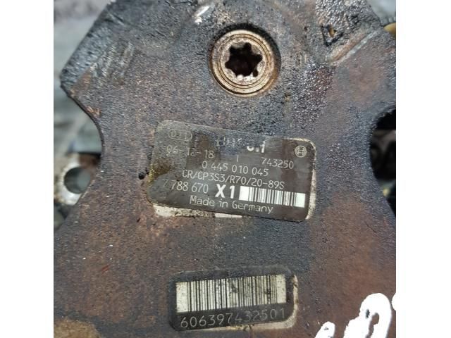 bontott BMW X3 Nagynyomású Szivattyú