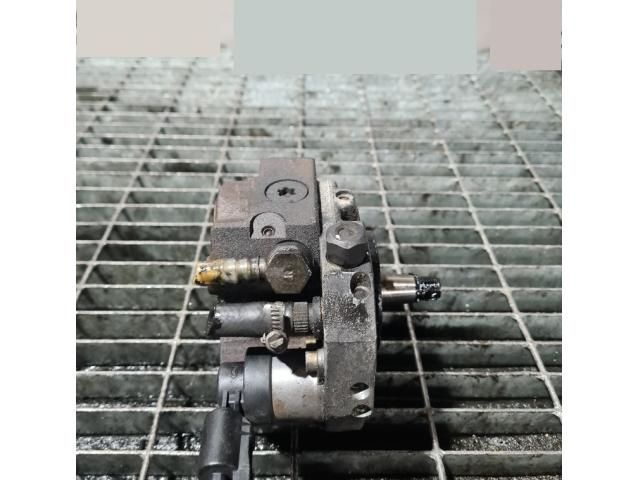 bontott BMW X3 Nagynyomású Szivattyú