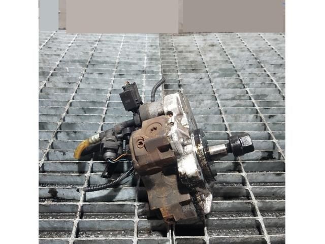 bontott BMW X3 Nagynyomású Szivattyú